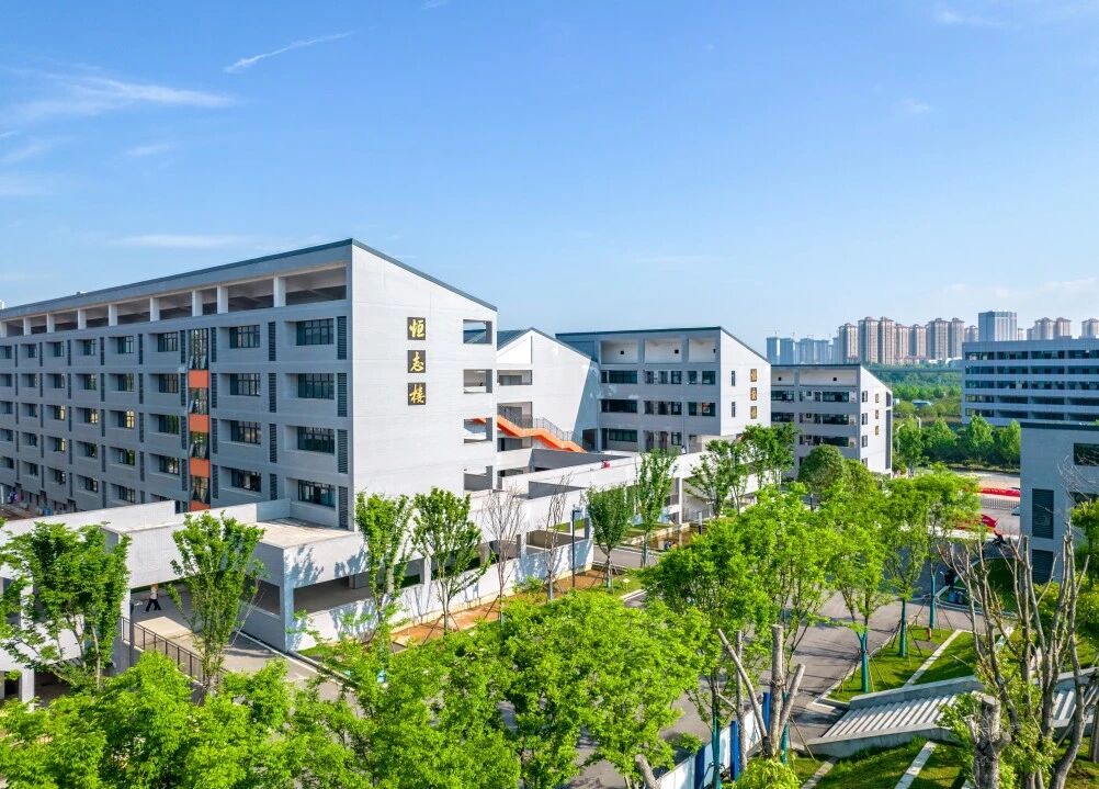 米兰体育真人网站本学期第2周放假工作安排